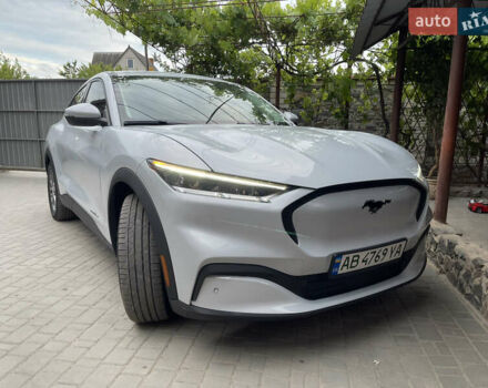 Сірий Форд Mustang Mach-E, об'ємом двигуна 0 л та пробігом 74 тис. км за 23500 $, фото 25 на Automoto.ua