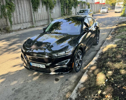 Серый Форд Mustang Mach-E, объемом двигателя 0 л и пробегом 42 тыс. км за 26500 $, фото 2 на Automoto.ua