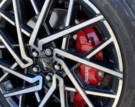 Серый Форд Mustang Mach-E, объемом двигателя 0 л и пробегом 35 тыс. км за 33900 $, фото 5 на Automoto.ua