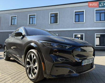 Серый Форд Mustang Mach-E, объемом двигателя 0 л и пробегом 42 тыс. км за 26500 $, фото 4 на Automoto.ua