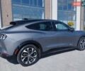 Серый Форд Mustang Mach-E, объемом двигателя 0 л и пробегом 86 тыс. км за 26100 $, фото 5 на Automoto.ua