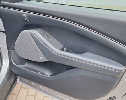 Серый Форд Mustang Mach-E, объемом двигателя 0 л и пробегом 136 тыс. км за 21800 $, фото 28 на Automoto.ua