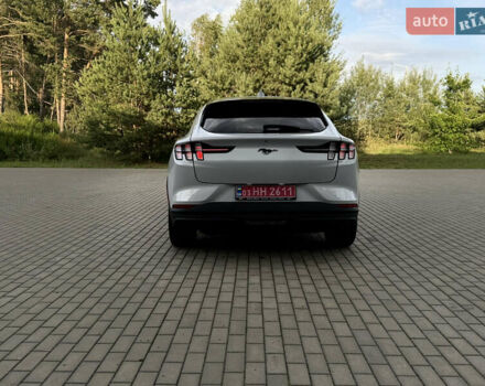 Серый Форд Mustang Mach-E, объемом двигателя 0 л и пробегом 69 тыс. км за 22800 $, фото 13 на Automoto.ua