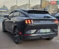 Серый Форд Mustang Mach-E, объемом двигателя 0 л и пробегом 48 тыс. км за 26000 $, фото 4 на Automoto.ua