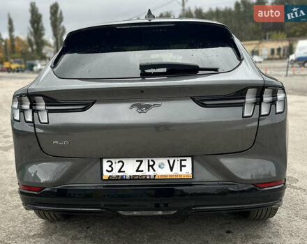 Сірий Форд Mustang Mach-E, об'ємом двигуна 0 л та пробігом 76 тис. км за 25500 $, фото 4 на Automoto.ua