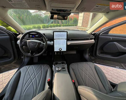 Серый Форд Mustang Mach-E, объемом двигателя 0 л и пробегом 45 тыс. км за 28500 $, фото 15 на Automoto.ua