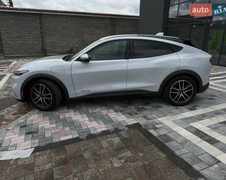 Серый Форд Mustang Mach-E, объемом двигателя 0 л и пробегом 76 тыс. км за 20999 $, фото 9 на Automoto.ua