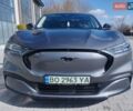Серый Форд Mustang Mach-E, объемом двигателя 0 л и пробегом 86 тыс. км за 26100 $, фото 4 на Automoto.ua