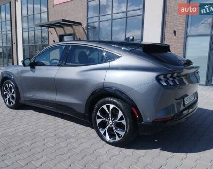 Серый Форд Mustang Mach-E, объемом двигателя 0 л и пробегом 86 тыс. км за 26100 $, фото 13 на Automoto.ua