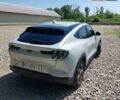 Серый Форд Mustang Mach-E, объемом двигателя 0 л и пробегом 57 тыс. км за 23350 $, фото 4 на Automoto.ua