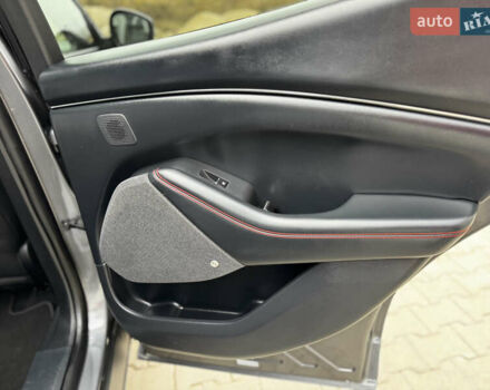 Сірий Форд Mustang Mach-E, об'ємом двигуна 0 л та пробігом 158 тис. км за 27772 $, фото 53 на Automoto.ua