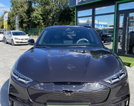 Серый Форд Mustang Mach-E, объемом двигателя 0 л и пробегом 35 тыс. км за 33900 $, фото 2 на Automoto.ua