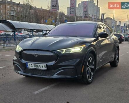 Серый Форд Mustang Mach-E, объемом двигателя 0 л и пробегом 48 тыс. км за 26000 $, фото 1 на Automoto.ua