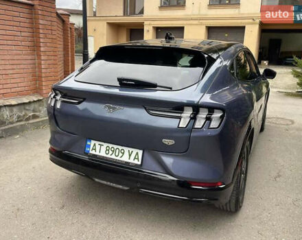 Серый Форд Mustang Mach-E, объемом двигателя 0 л и пробегом 79 тыс. км за 12900 $, фото 5 на Automoto.ua
