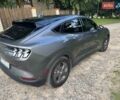 Серый Форд Mustang Mach-E, объемом двигателя 0 л и пробегом 77 тыс. км за 27000 $, фото 3 на Automoto.ua