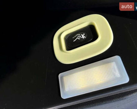 Серый Форд Mustang Mach-E, объемом двигателя 0 л и пробегом 45 тыс. км за 28500 $, фото 24 на Automoto.ua