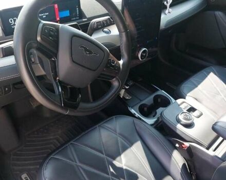 Серый Форд Mustang Mach-E, объемом двигателя 0 л и пробегом 57 тыс. км за 23350 $, фото 14 на Automoto.ua
