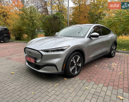 Серый Форд Mustang Mach-E, объемом двигателя 0 л и пробегом 46 тыс. км за 22500 $, фото 2 на Automoto.ua