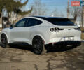 Серый Форд Mustang Mach-E, объемом двигателя 0 л и пробегом 28 тыс. км за 35000 $, фото 1 на Automoto.ua