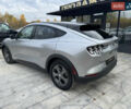 Серый Форд Mustang Mach-E, объемом двигателя 0 л и пробегом 85 тыс. км за 21800 $, фото 5 на Automoto.ua