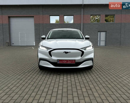 Серый Форд Mustang Mach-E, объемом двигателя 0 л и пробегом 69 тыс. км за 22800 $, фото 3 на Automoto.ua