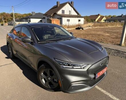 Форд Mustang Mach-E 2021 в Луцке на Automoto.ua Серый Форд Mustang Mach-E, объемом двигателя 0 л и пробегом 96 тыс. км за 29500 $, фото 2 на Automoto.ua