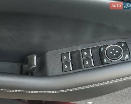 Серый Форд Mustang Mach-E, объемом двигателя 0 л и пробегом 48 тыс. км за 26000 $, фото 16 на Automoto.ua