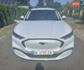 Серый Форд Mustang Mach-E, объемом двигателя 0 л и пробегом 81 тыс. км за 22200 $, фото 4 на Automoto.ua