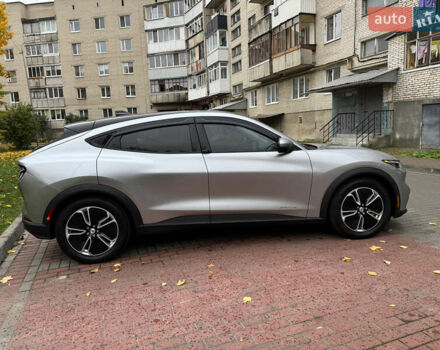 Серый Форд Mustang Mach-E, объемом двигателя 0 л и пробегом 46 тыс. км за 22500 $, фото 12 на Automoto.ua