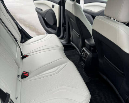 Серый Форд Mustang Mach-E, объемом двигателя 0 л и пробегом 73 тыс. км за 25000 $, фото 9 на Automoto.ua