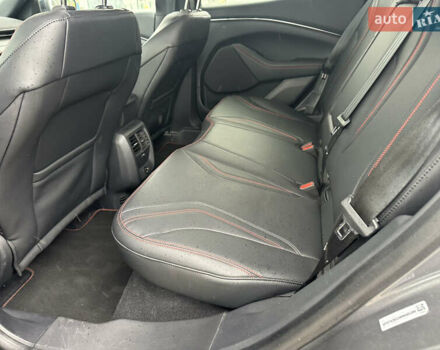 Сірий Форд Mustang Mach-E, об'ємом двигуна 0 л та пробігом 76 тис. км за 25500 $, фото 17 на Automoto.ua