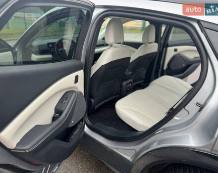 Серый Форд Mustang Mach-E, объемом двигателя 0 л и пробегом 73 тыс. км за 25000 $, фото 11 на Automoto.ua