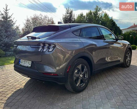 Серый Форд Mustang Mach-E, объемом двигателя 0 л и пробегом 45 тыс. км за 28500 $, фото 6 на Automoto.ua