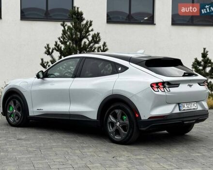 Серый Форд Mustang Mach-E, объемом двигателя 0 л и пробегом 60 тыс. км за 20800 $, фото 8 на Automoto.ua