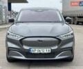 Серый Форд Mustang Mach-E, объемом двигателя 0 л и пробегом 22 тыс. км за 29800 $, фото 3 на Automoto.ua