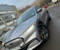 Серый Форд Mustang Mach-E, объемом двигателя 0 л и пробегом 2 тыс. км за 23900 $, фото 6 на Automoto.ua