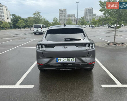 Сірий Форд Mustang Mach-E, об'ємом двигуна 0 л та пробігом 70 тис. км за 27000 $, фото 3 на Automoto.ua
