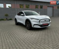 Серый Форд Mustang Mach-E, объемом двигателя 0 л и пробегом 69 тыс. км за 22800 $, фото 4 на Automoto.ua