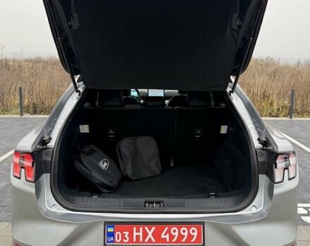 Сірий Форд Mustang Mach-E, об'ємом двигуна 0 л та пробігом 181 тис. км за 22600 $, фото 62 на Automoto.ua