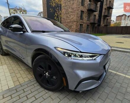 Серый Форд Mustang Mach-E, объемом двигателя 0 л и пробегом 26 тыс. км за 26000 $, фото 1 на Automoto.ua