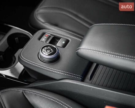 Серый Форд Mustang Mach-E, объемом двигателя 0 л и пробегом 23 тыс. км за 32900 $, фото 44 на Automoto.ua