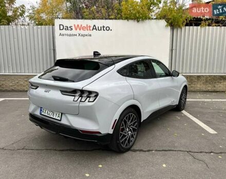 Серый Форд Mustang Mach-E, объемом двигателя 0 л и пробегом 14 тыс. км за 34500 $, фото 6 на Automoto.ua