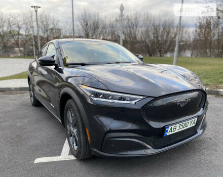 Сірий Форд Mustang Mach-E, об'ємом двигуна 0 л та пробігом 24 тис. км за 35500 $, фото 3 на Automoto.ua