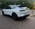 Серый Форд Mustang Mach-E, объемом двигателя 0 л и пробегом 76 тыс. км за 23500 $, фото 4 на Automoto.ua