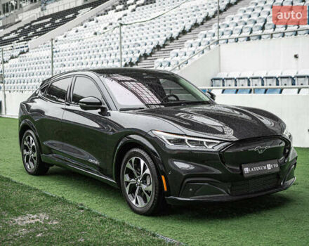 Серый Форд Mustang Mach-E, объемом двигателя 0 л и пробегом 23 тыс. км за 32900 $, фото 10 на Automoto.ua