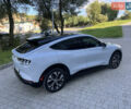 Серый Форд Mustang Mach-E, объемом двигателя 0 л и пробегом 38 тыс. км за 28000 $, фото 15 на Automoto.ua