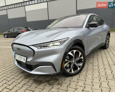 Серый Форд Mustang Mach-E, объемом двигателя 0 л и пробегом 55 тыс. км за 23500 $, фото 9 на Automoto.ua