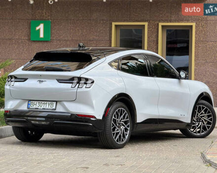 Форд Mustang Mach-E 2022 в Одессе на Automoto.ua Серый Форд Mustang Mach-E, объемом двигателя 0 л и пробегом 22 тыс. км за 29900 $, фото 7 на Automoto.ua