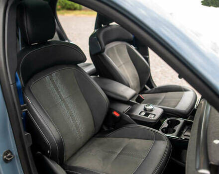 Сірий Форд Mustang Mach-E, об'ємом двигуна 0 л та пробігом 31 тис. км за 32900 $, фото 44 на Automoto.ua