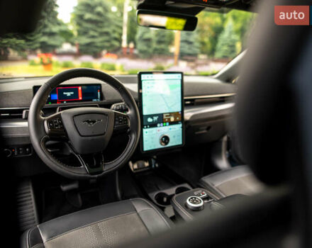 Сірий Форд Mustang Mach-E, об'ємом двигуна 0 л та пробігом 31 тис. км за 32900 $, фото 56 на Automoto.ua